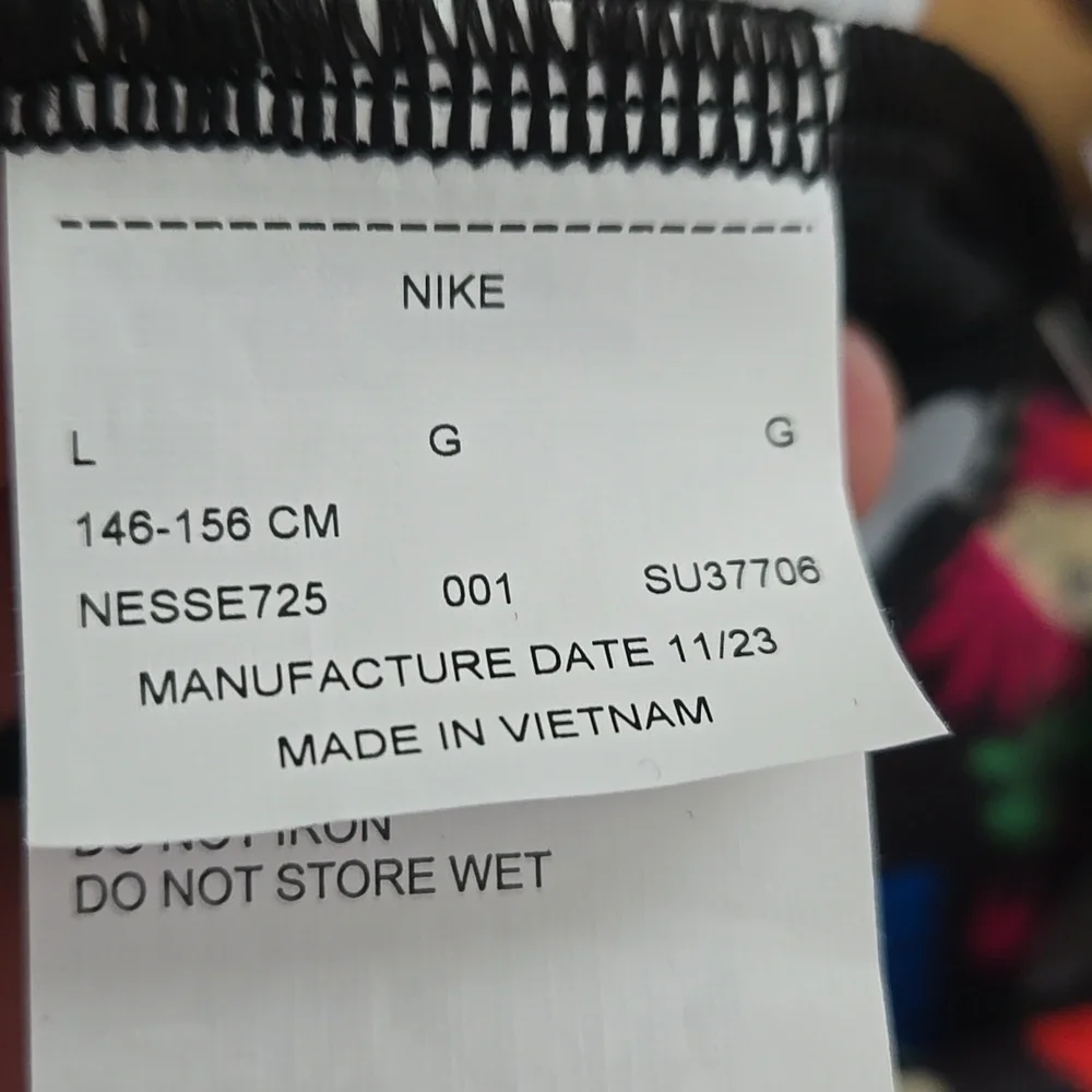 Nike Swim Garden Party Big Kids size LARGE